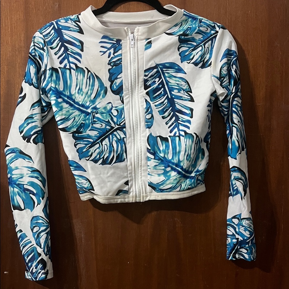 Blue Leaf Print crop top rash guard zip up and mesh sheer in the back
